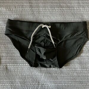 Men’s swim brief